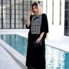 چطور شومیز را با دامن ست کنیم؟