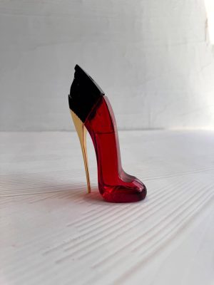 ادکلن کارولینا هررا وری گود گرل Carolina Herrera Very Good Girl شماره125 برند کالکشن