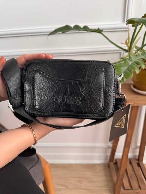 کیف رودوشی مشکی برند GUESS کد 2142