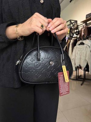 کیف پاسپورتی دخترانه طرح LV