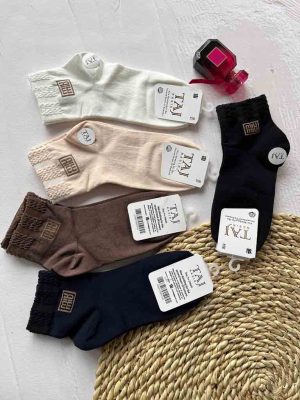 جوراب ساق‌دار طرح‌miu miu
