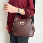 کیف دستی زنانه چرمی شکلاتی مدل هلالی بوهو