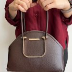 کیف ترند شکلاتی دخترانه دسته فلزی